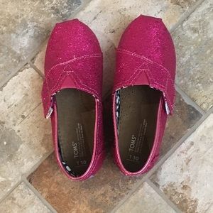 *SOLD*Pink Toms